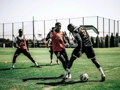 Injury Blow for Kaizer Chiefs Ahead of Bogey Team Clash, But Youth Stars Shine Kaizer Chiefs vs Stellenbosch injury news. Luke Baartman injury, Steven Mendes Kaizer Chiefs, PSL fixtures October 2026, Khanyisa Mayo recovery, Glamour Boys news.