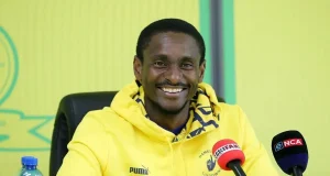 Rulani Mokwena Caught in the Middle: Divided Loyalties Ahead of Sundowns vs. Pirates MTN8 Final Rulani Mokwena, Mamelodi Sundowns, Orlando Pirates, MTN8 final, Moses Mabhida Stadium, Pyramids FC, Premier Soccer League.Rulani Mokwena, Mamelodi Sundowns, Orlando Pirates, MTN8 final, Moses Mabhida Stadium, Pyramids FC, Premier Soccer League.