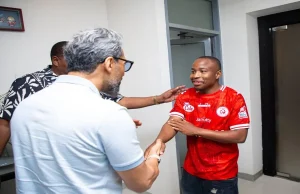 Makgalwa Says Kariakoo Derby Beats the Soweto Derby, and South African Fans Are Not Happy Keletso Makgalwa, Kariakoo Derby, Soweto Derby. Simba SC, Yanga SC, Simba vs Yanga result, Peter Shalulile, Steve Barker, Manqoba Mngqithi, South Africans in Tanzania, Neo Maema, iDiski Times, ex-Sundowns