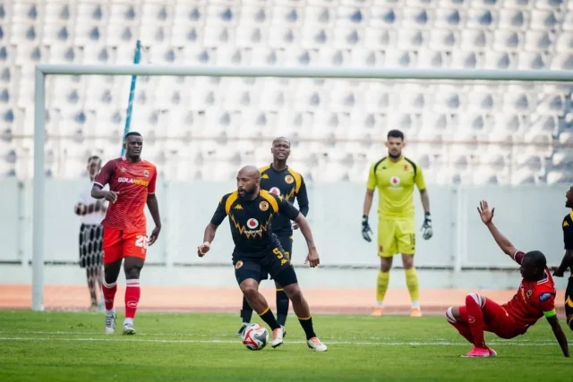 Kaizer Chiefs news. Reeve Frosler Renaldo Leaner fight. Kaizer Chiefs vs Red Arrows video. CAF Confederation Cup 2026. PSL football news