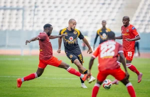 Kaizer Chiefs’ Midfield Experiment Fails Again: Da Cruz Must Find a Better Solution Kaizer Chiefs news Fernando Da Cruz tactics Lebohang Maboe injury Reeve Frosler Sibongiseni Mthethwa Kaizer Chiefs vs Red Arrows CAF Confederation Cup Betway Premiership