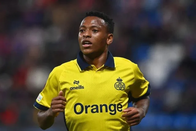 Relebohile Mofokeng Earns 8/10 Rating in Union SG's Europa League Win Relebohile Mofokeng, Bafana Bafana, Royale Union Saint-Gilloise, Union SG, UEFA Europa League, Hapoel Be’er Sheva, Orlando Pirates, South African football, Belgian Pro League, African football talent