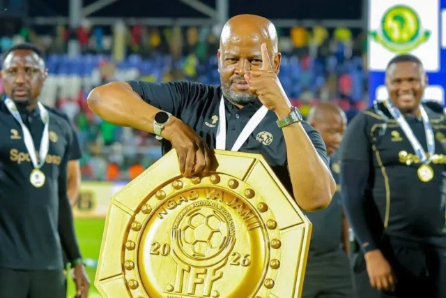 Manqoba Mngqithi to Kaizer Chiefs Manqoba Mngqithi, Kaizer Chiefs latest news, Manqoba Mngqithi to Kaizer Chiefs, Fernando Da Cruz, Young Africans, Mamelodi Sundowns, Kaizer Chiefs coaching news, PSL news, Amakhosi technical team, Red Arrows vs Kaizer Chiefs. Kaizer Chiefs, Manqoba Mngqithi, Fernando Da Cruz, Young Africans, Mamelodi Sundowns, PSL News, South African Football, CAF Confederation Cup