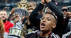 Mofokeng’s Father Reveals Sundowns’ R15,000 Offer Before Orlando Pirates Move Relebohile Mofokeng, Sechaba Mofokeng, Mamelodi Sundowns offer, Orlando Pirates, Mofokeng salary, R15,000 Sundowns offer, R6,000 Pirates contract, DStv Diski Challenge, Royale Union Saint-Gilloise, South African football news