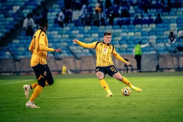 Carling Knockout Cup: Chiefs, Pirates and Sundowns in Action Carling Knockout Cup fixtures, Carling Knockout Cup 2026, Kaizer Chiefs vs TS Galaxy, Orlando Pirates vs Milford FC, Mamelodi Sundowns vs Marumo Gallants, Carling Knockout Cup last 16, Carling Knockout Cup quarter-finals, PSL fixtures, South African football news, FNB Stadium, Loftus Versfeld, Orlando Amstel Arena, Durban City vs Stellenbosch FC. Carling Knockout Cup, Kaizer Chiefs, Orlando Pirates, Mamelodi Sundowns, TS Galaxy, Milford FC, Marumo Gallants, AmaZulu FC, Sekhukhune United, Golden Arrows, Siwelele FC, PSL News