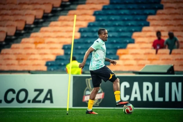 Wandile Duba Makes Kaizer Chiefs History With Carling Knockout Hat-Trick Wandile Duba hat-trick. Wandile Duba.Kaizer Chiefs. Kaizer Chiefs vs TS Galaxy. Carling Knockout Cup. Kaizer Chiefs Carling Knockout Cup. Duba hat-trick. Kaizer Chiefs history. Amakhosi. TS Galaxy. Kaizer Chiefs quarter-finals. PSL 2026. Kaizer Chiefs new