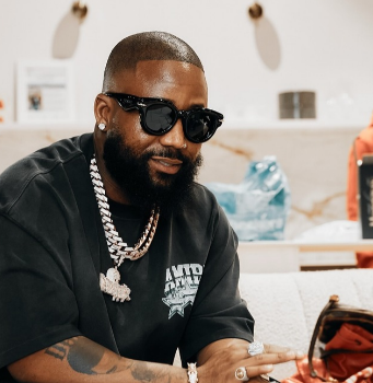 Cassper Nyovest Promises a ‘Clean’ Sound on His Next Rap Album Cassper Nyovest next rap album. Cassper Nyovest new album. Cassper Nyovest next album. Cassper Nyovest studio. Cassper Nyovest 2027. Cassper Nyovest 2 Seater. Cassper Nyovest Doc Shebeleza. Cassper Nyovest new music. Cassper Nyovest latest news. Cassper Nyovest rap album. Cassper Nyovest recording studio. South African hip hop. SA hip hop news. Mzansi hip hop