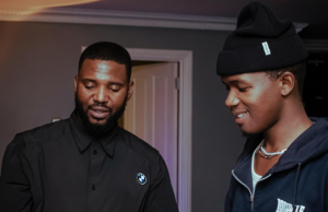 Okmalumkoolkat Gives Khanzi Mnguni His Flowers for iTheku eThekwini Okmalumkoolkat iTheku eThekwini. Okmalumkoolkat new album. iTheku eThekwini album. Khanzi Mnguni. Okmalumkoolkat Khanzi Mnguni. uZongithanda uNomphelo. iTheku eThekwini tracklist. Okmalumkoolkat latest news. Okmalumkoolkat latest album. Durban hip hop. South African hip hop. South African music. Sjambok Studios