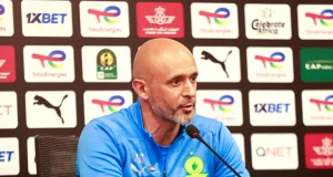 Breaking: Mamelodi Sundowns reportedly set to part ways with Miguel Cardoso Miguel Cardoso Mamelodi Sundowns. Mamelodi Sundowns coach. Miguel Cardoso latest news. Miguel Cardoso sacked. Mamelodi Sundowns coaching change. Steve Komphela Sundowns. Manqoba Mngqithi Sundowns. Sundowns CAF Champions League exit. Mamelodi Sundowns latest news. Sundowns interim coach